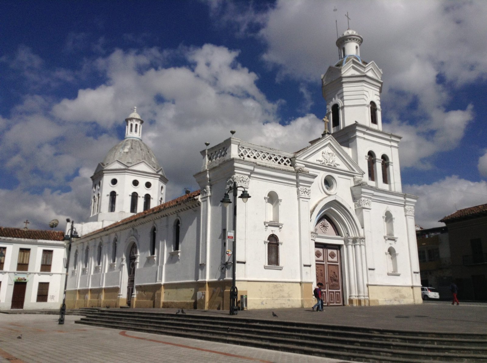 Iglesia de San Sebastián Cuenca estilo colonial